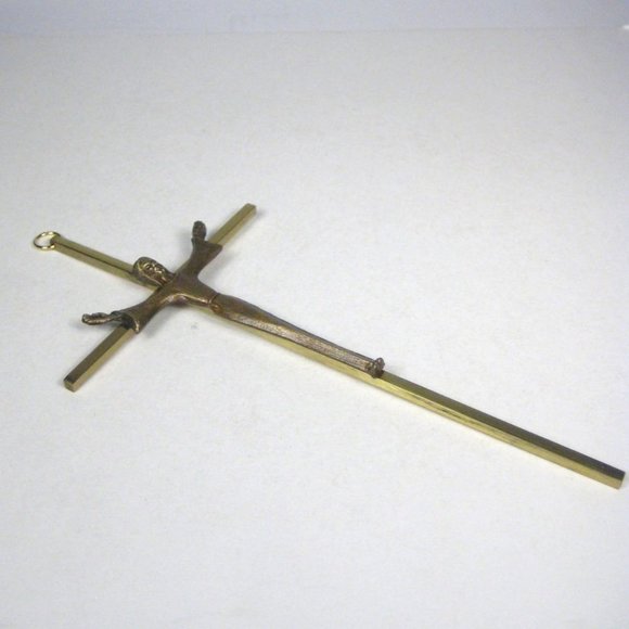 Vintage Bronze Metal Thin Crucifix Robed Jesus Wall Decor Hanging Brass 10 inch - Picture 5 of 14